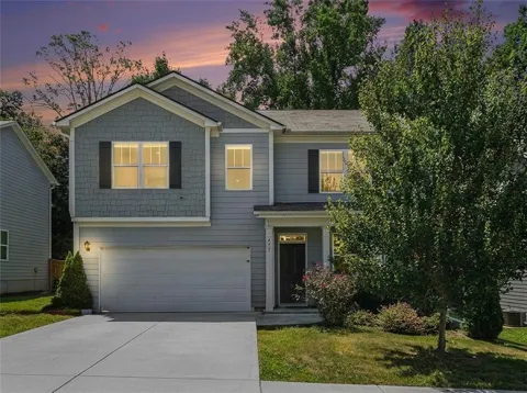 477 Starbuck Parkway