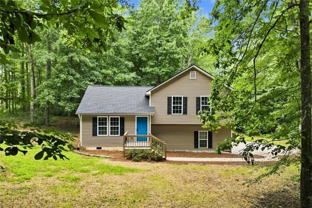 112 Headland Court Rockmart, GA 30153