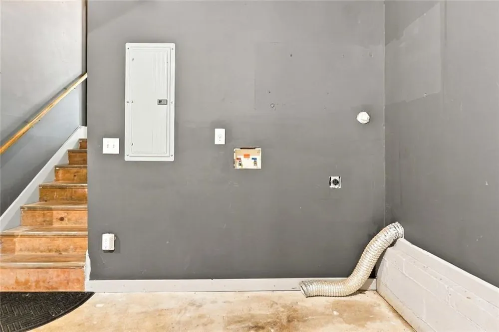 112 Headland Court Rockmart, GA 30153