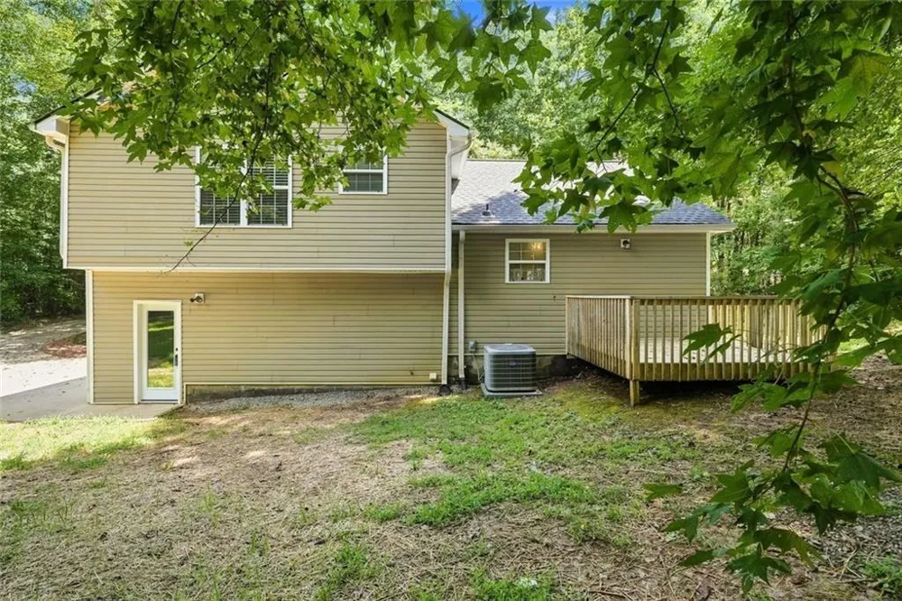 112 Headland Court Rockmart, GA 30153