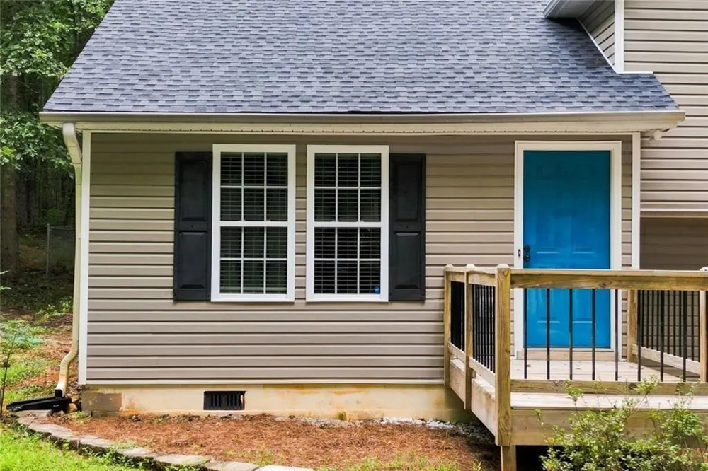 112 Headland Court Rockmart, GA 30153