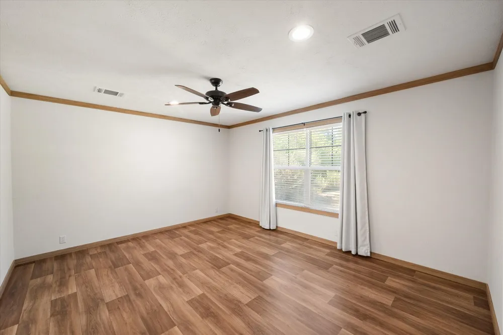 716 Wright Avenue Kerens, TX 75144