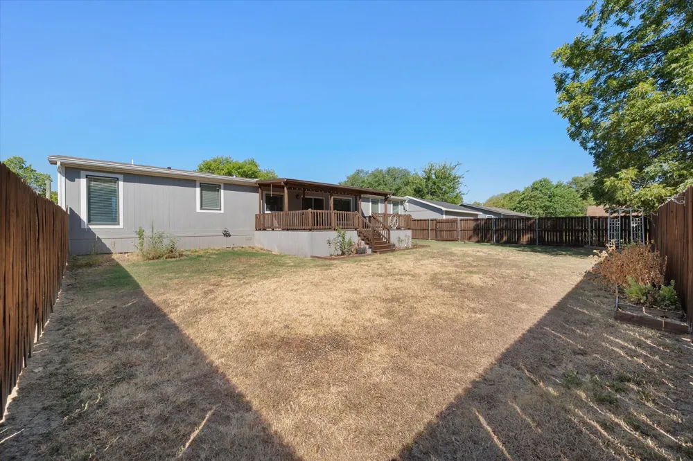 716 Wright Avenue Kerens, TX 75144