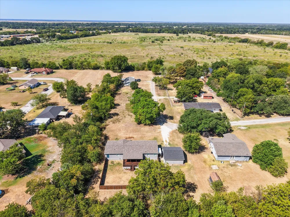 716 Wright Avenue Kerens, TX 75144