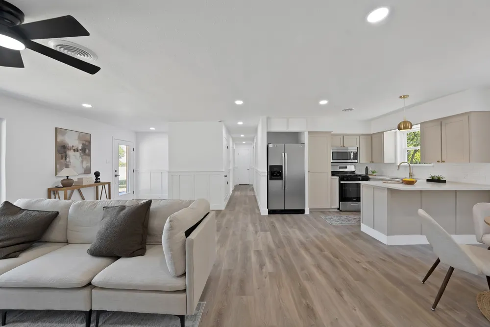 112 Laurel Street Lancaster, TX 75134
