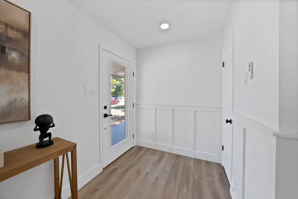 112 Laurel Street Lancaster, TX 75134