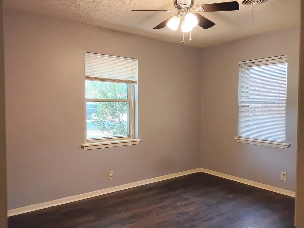 2922 Stafford Drive Denison, TX 75020