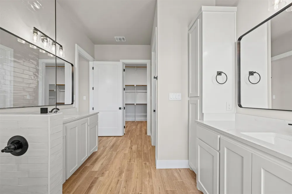 6657 Pinehurst Drive Granbury, TX 76049
