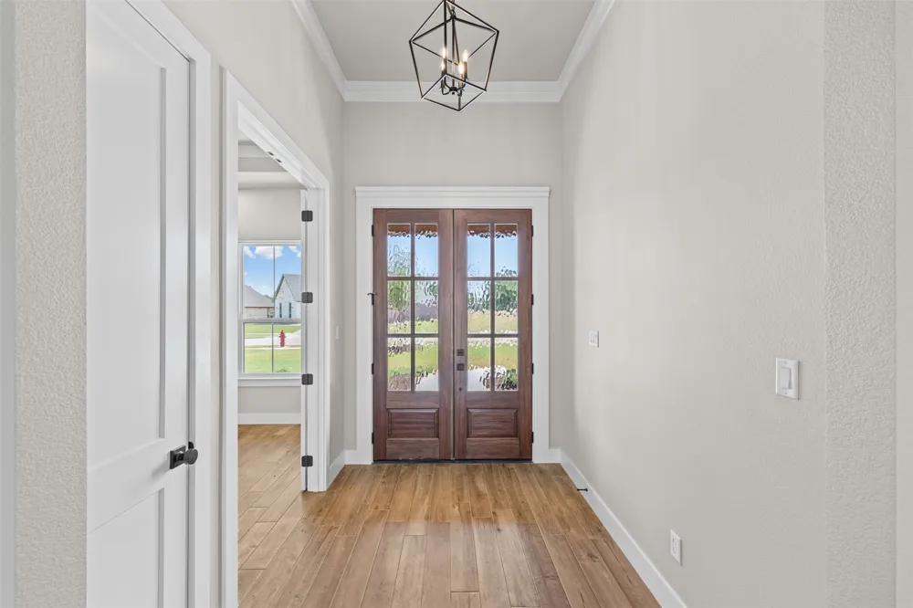 6657 Pinehurst Drive Granbury, TX 76049