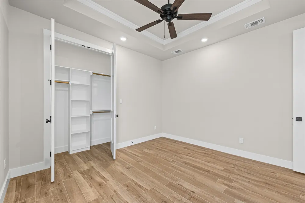 6657 Pinehurst Drive Granbury, TX 76049