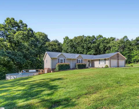 180 Hillcrest Drive