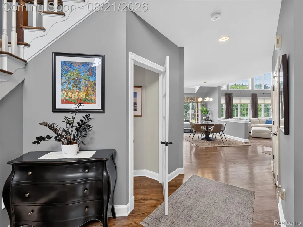 24948 Hadlock Drive Novi City, MI 48374