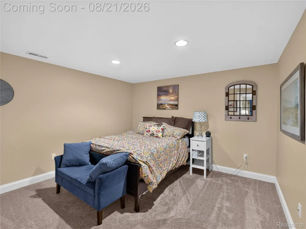24948 Hadlock Drive Novi City, MI 48374