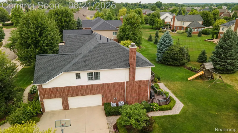 24948 Hadlock Drive Novi City, MI 48374
