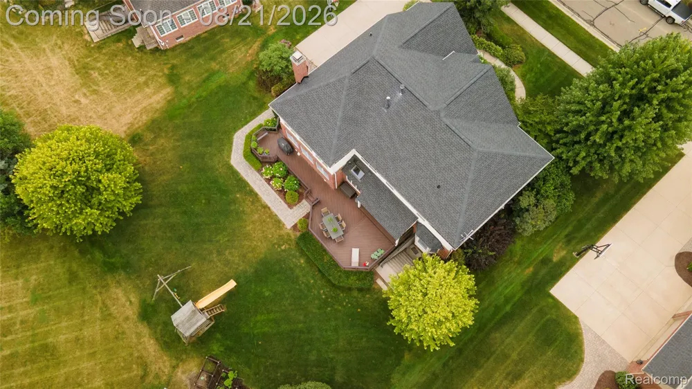 24948 Hadlock Drive Novi City, MI 48374