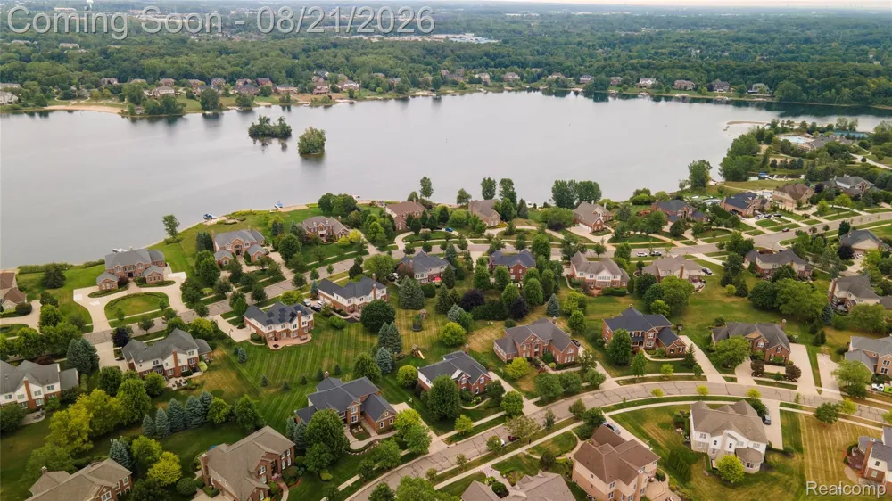 24948 Hadlock Drive Novi City, MI 48374
