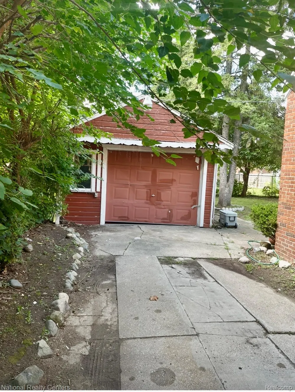 17691 Avon Avenue Detroit City, MI 48219