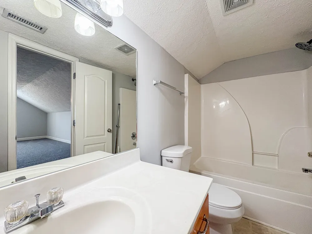 2539 Claymore Run Murfreesboro, TN 37130