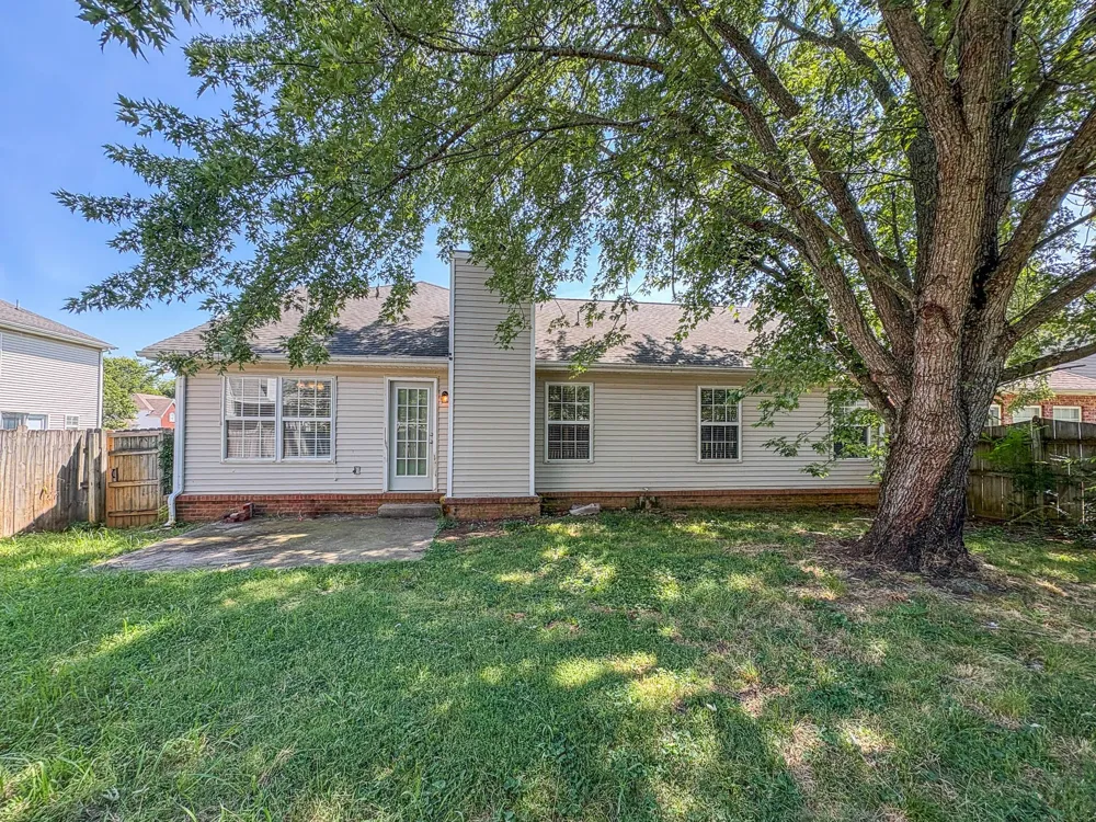 2539 Claymore Run Murfreesboro, TN 37130