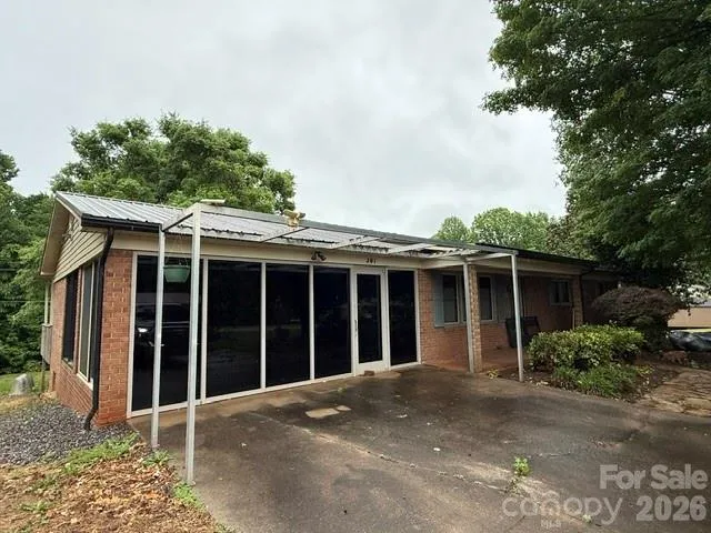 201 Sigmon Road Statesville, NC 28677