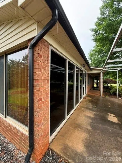 201 Sigmon Road Statesville, NC 28677