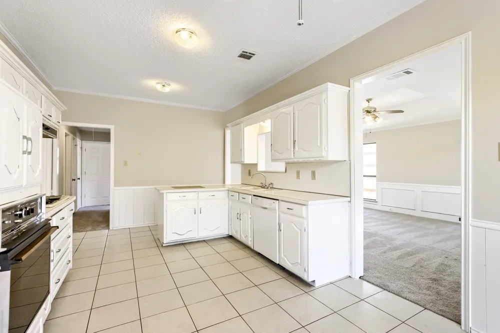 2212 Oak Bluff Drive Flower Mound, TX 75028