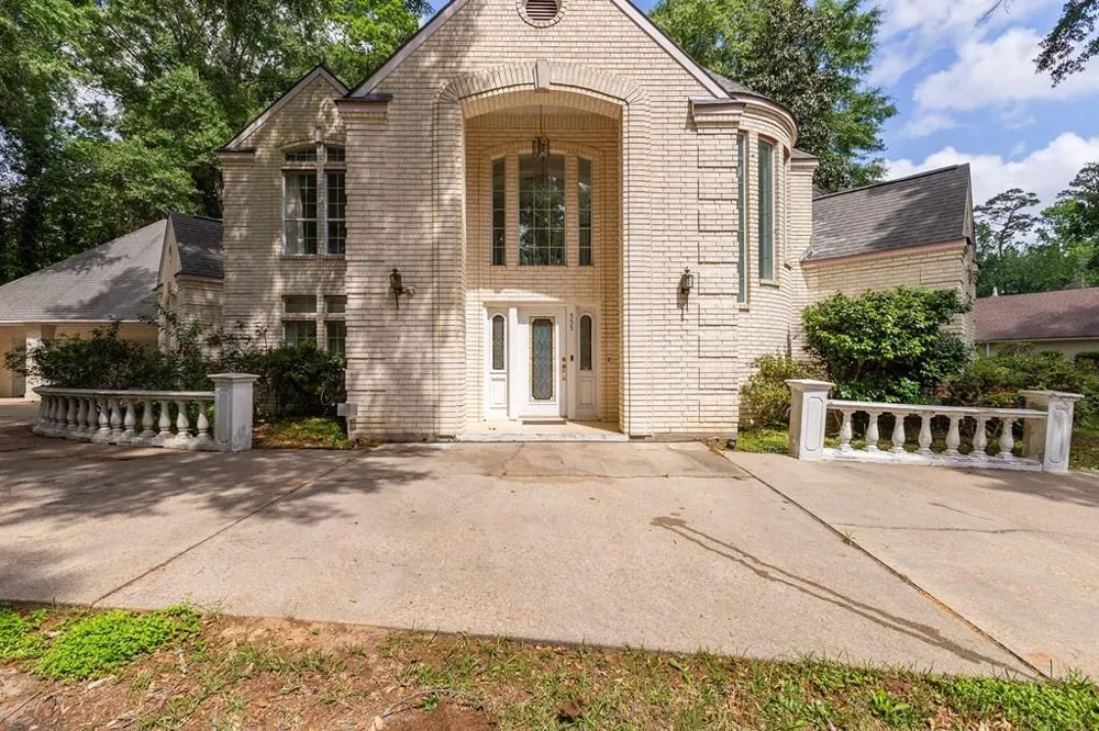 555 Willow Drive Jasper, TX 75951