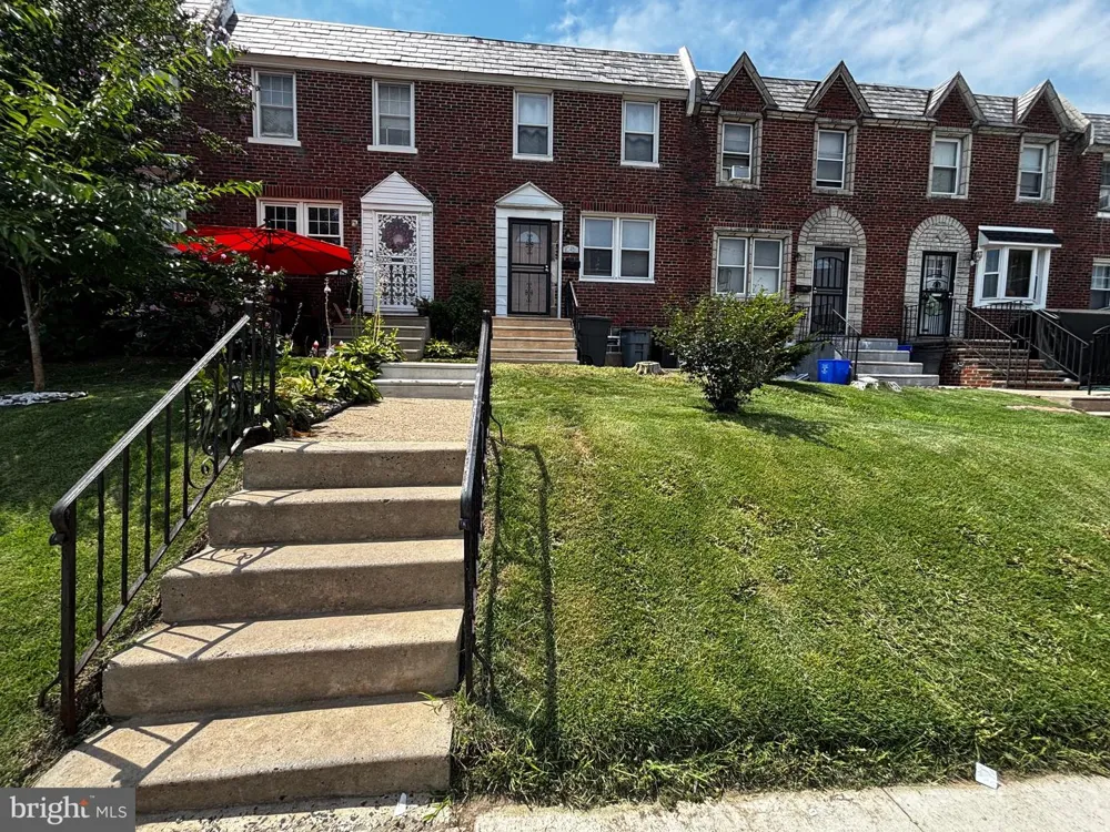 5942 B STREET Philadelphia, PA 19120