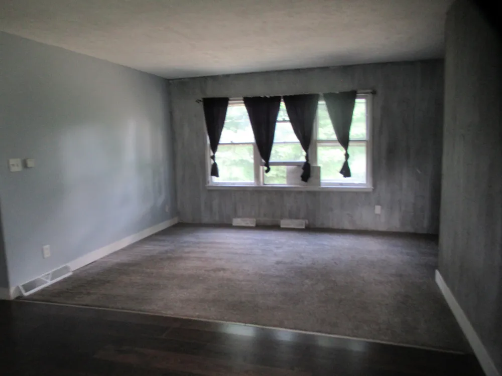 437 Broadway Street Cassopolis, MI 49031