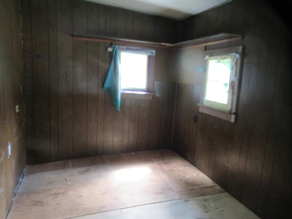 437 Broadway Street Cassopolis, MI 49031