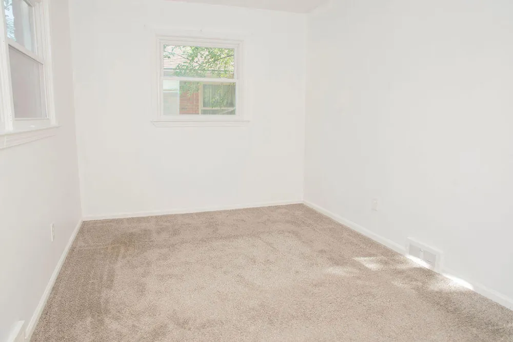 17685 Denby Street Redford, MI 48240