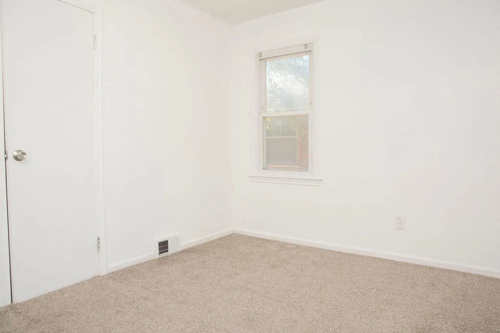 17685 Denby Street Redford, MI 48240