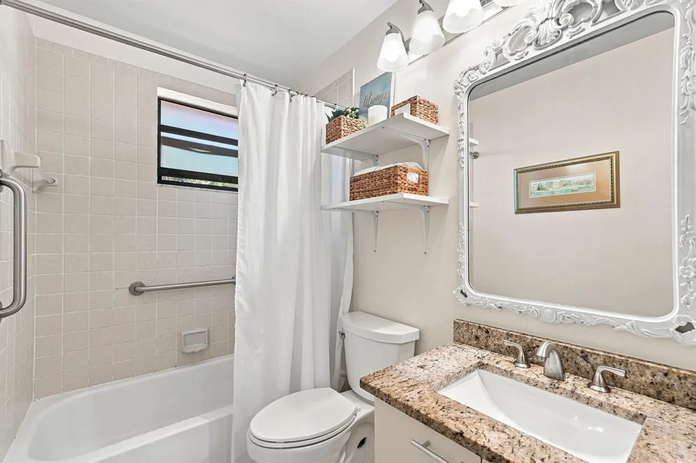 4111 CORAL TREE CIRCLE #321 Coconut Creek, FL 33073