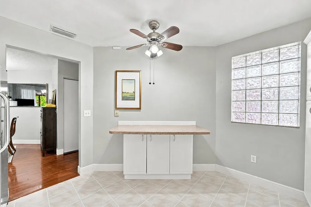 4111 CORAL TREE CIRCLE #321 Coconut Creek, FL 33073