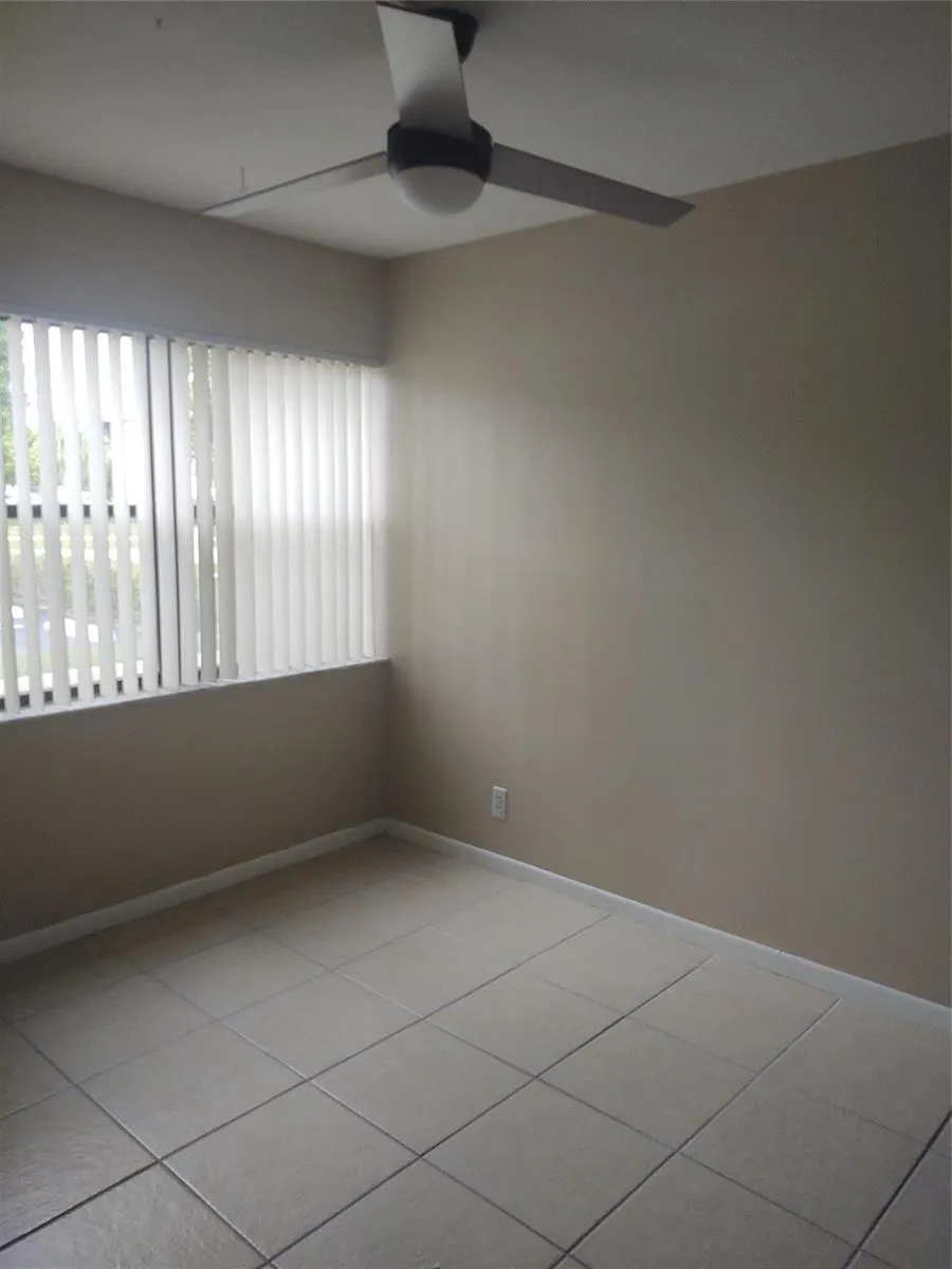 3275 FREDERICK BOULEVARD #12D Delray Beach, FL 33483