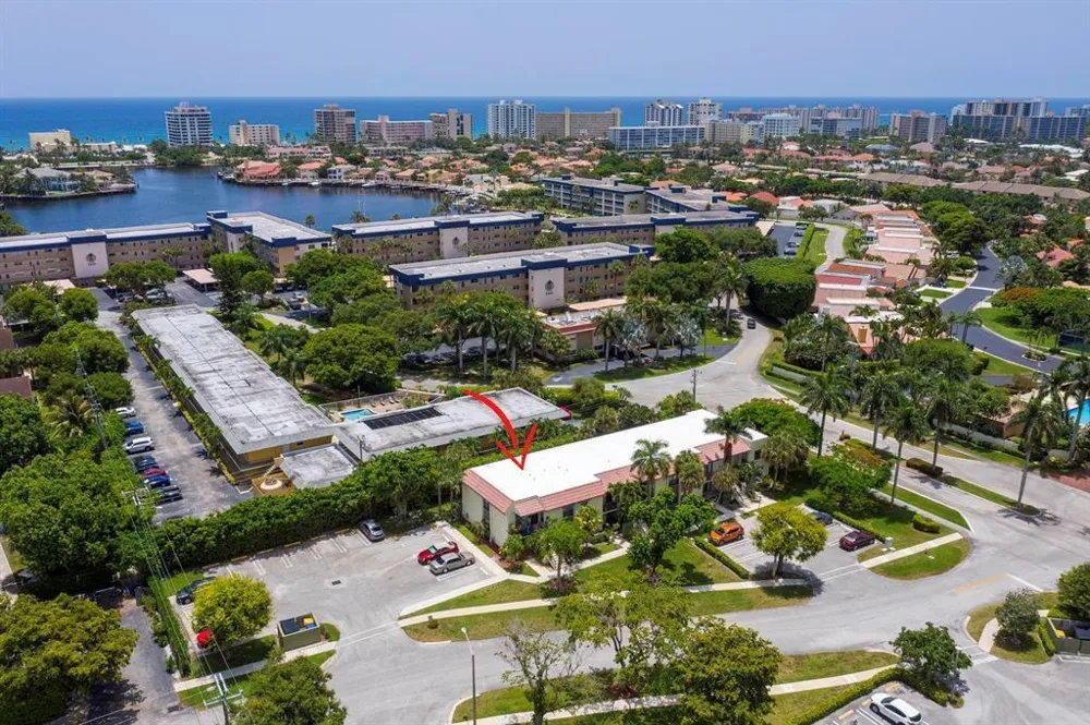 3275 FREDERICK BOULEVARD #12D Delray Beach, FL 33483