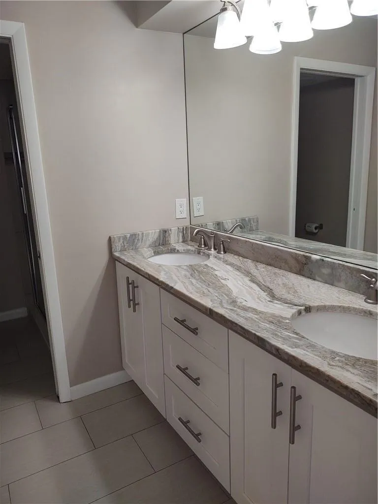 3275 FREDERICK BOULEVARD #12D Delray Beach, FL 33483