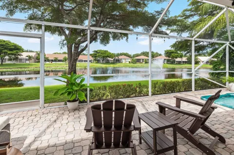 5554 GRANDE PALM CIRCLE