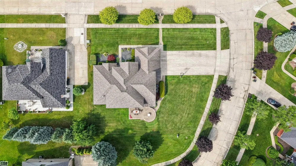 14777 Sparrow Drive Shelby Charter Township, MI 48315