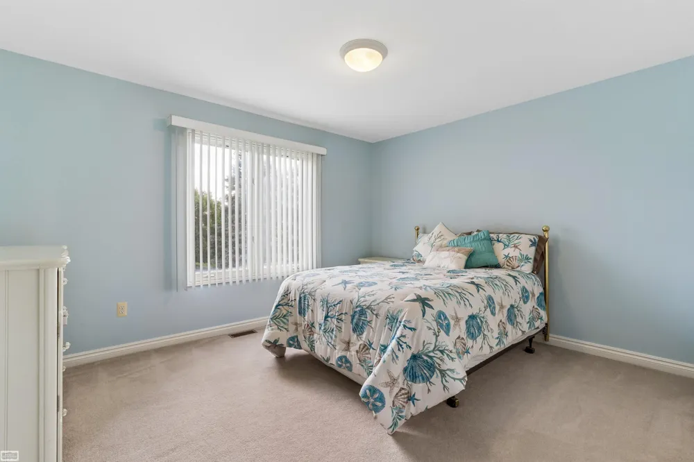 14777 Sparrow Drive Shelby Charter Township, MI 48315