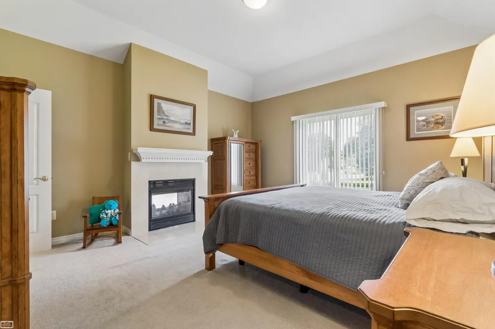 14777 Sparrow Drive Shelby Charter Township, MI 48315