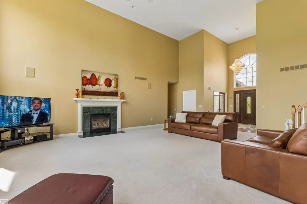 14777 Sparrow Drive Shelby Charter Township, MI 48315