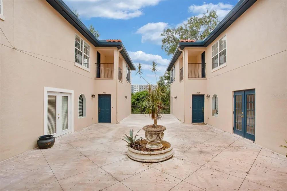 310 E VANDERBILT STREET #3 Orlando, FL 32804