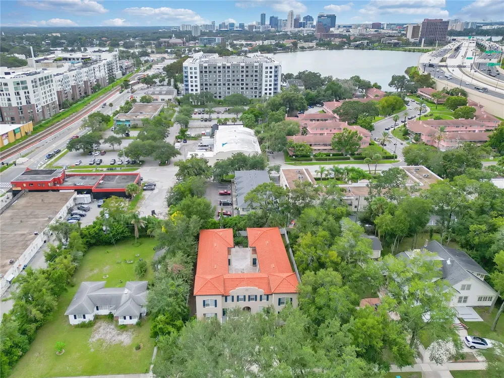 310 E VANDERBILT STREET #3 Orlando, FL 32804