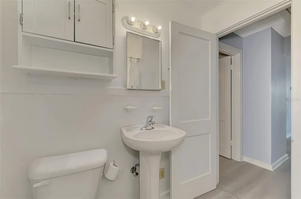 1858 BOYCE #A Sarasota, FL 34239