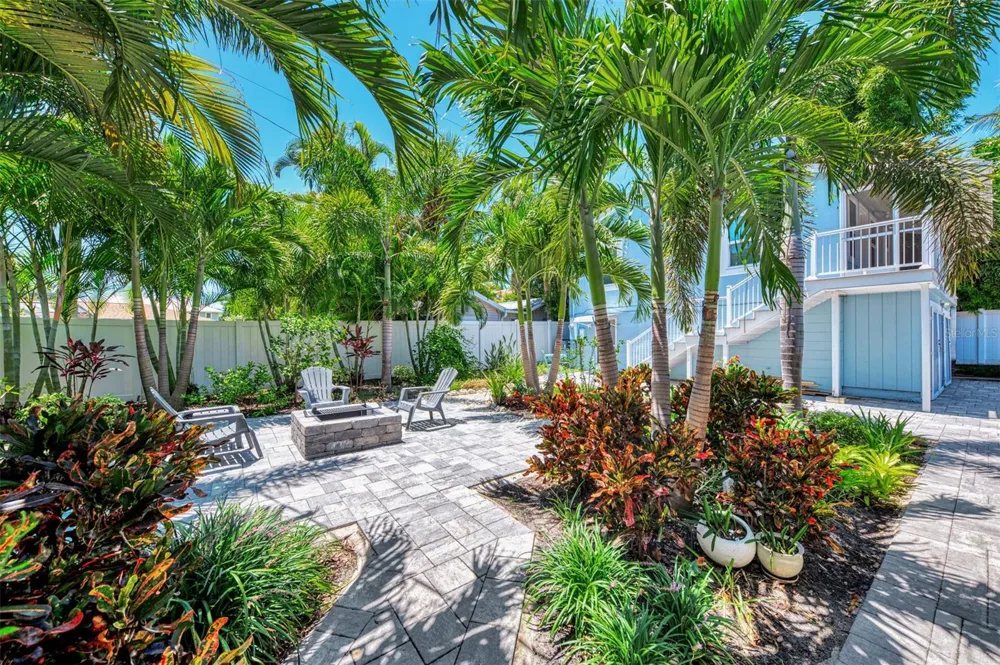 1858 BOYCE #A Sarasota, FL 34239