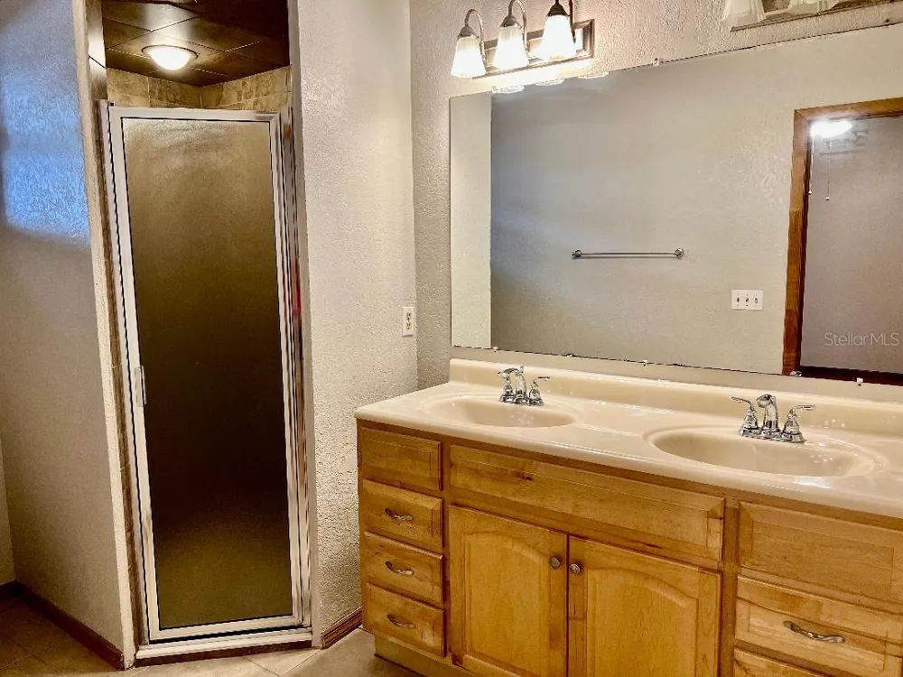 854 HUMPHREY BOULEVARD Deltona, FL 32738