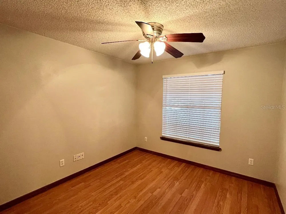 854 HUMPHREY BOULEVARD Deltona, FL 32738