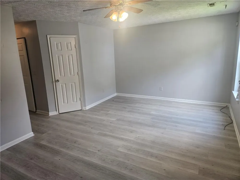 7233 Crestside Drive Austell, GA 30168