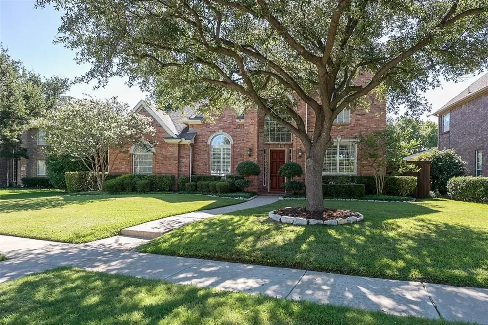 220 Redwood Drive Coppell, TX 75019